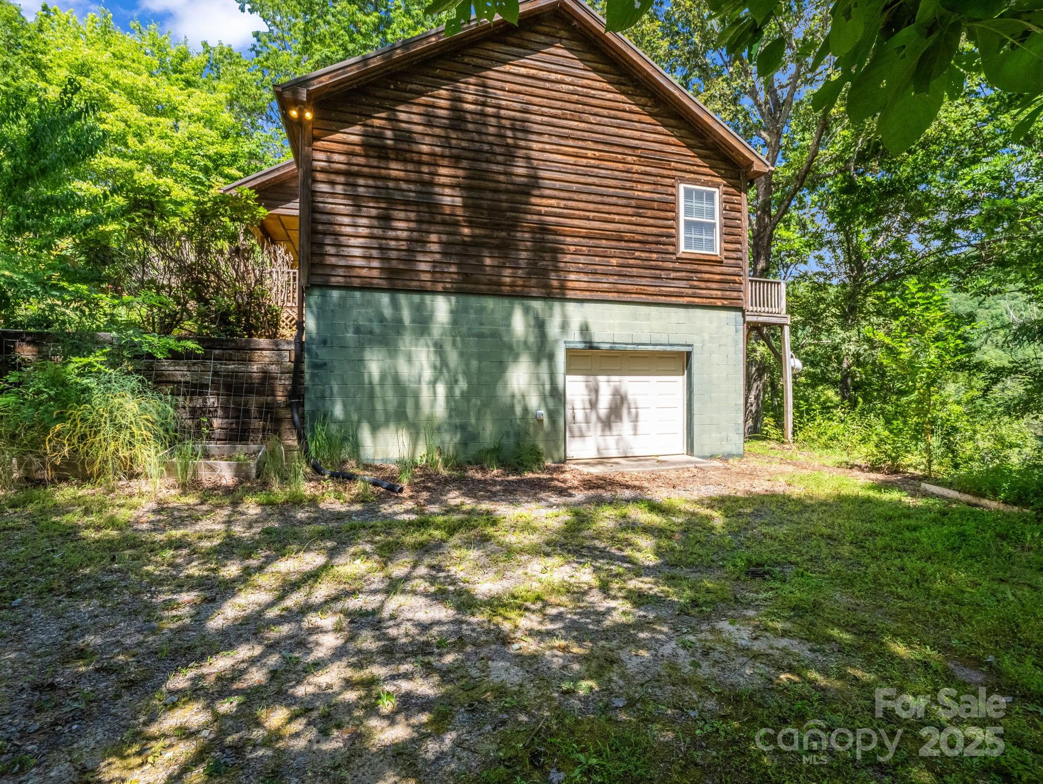 Gateway Mountain - Residential