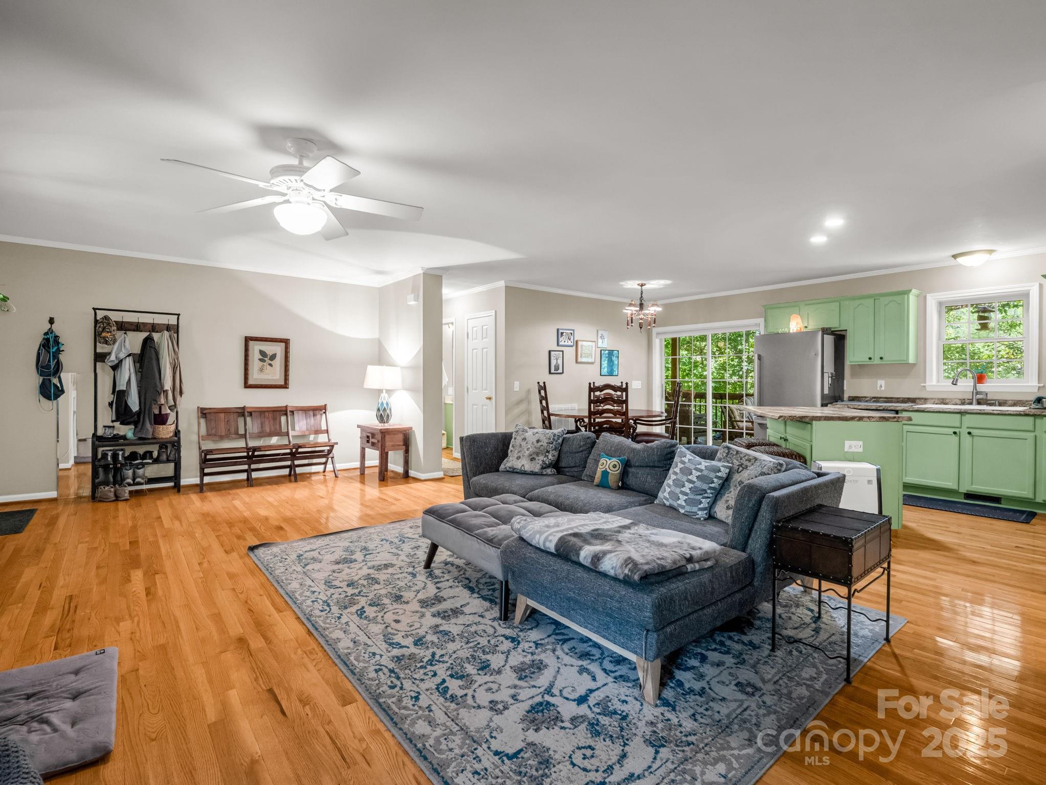 Gateway Mountain - Residential