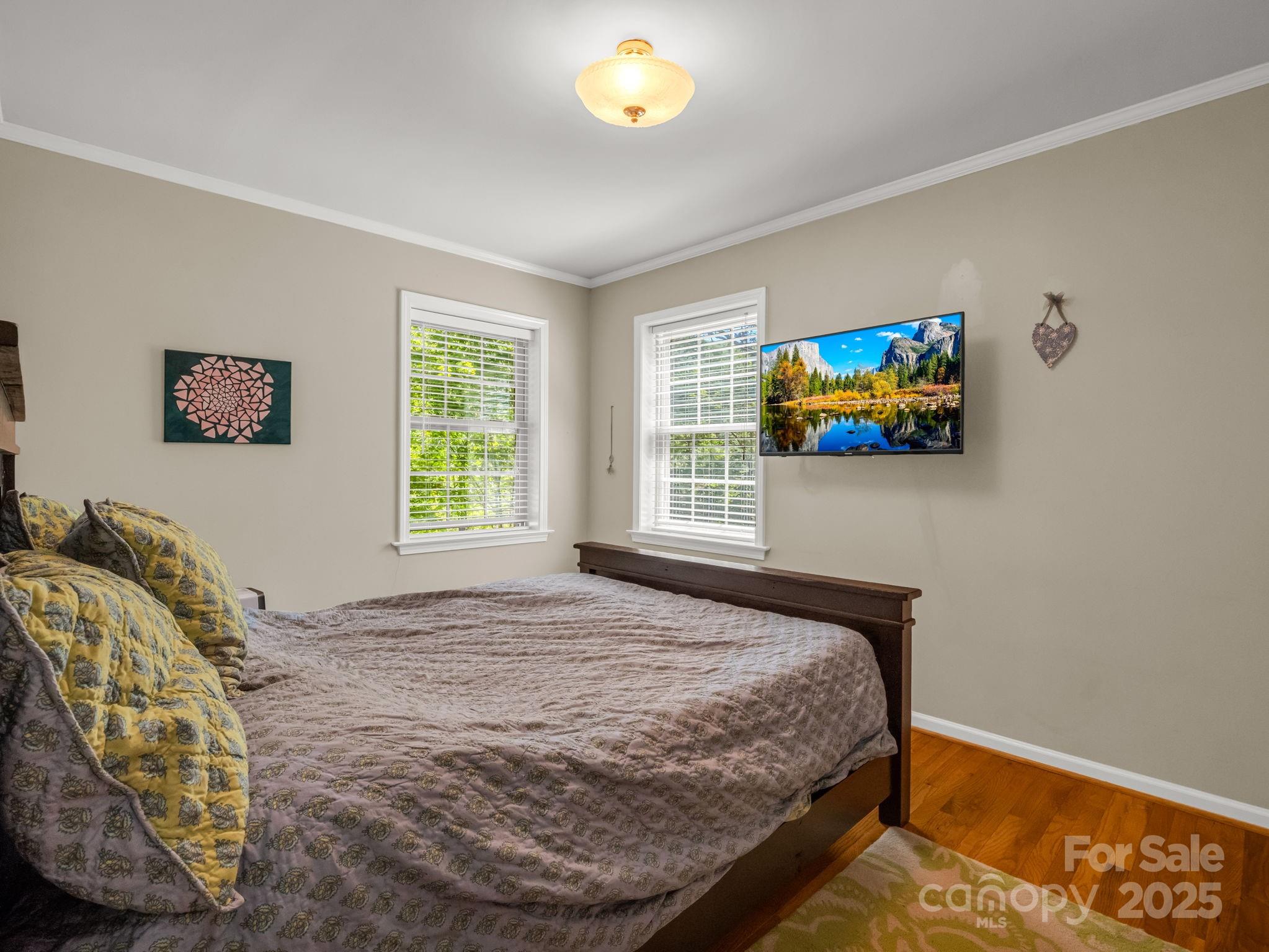 Gateway Mountain - Residential