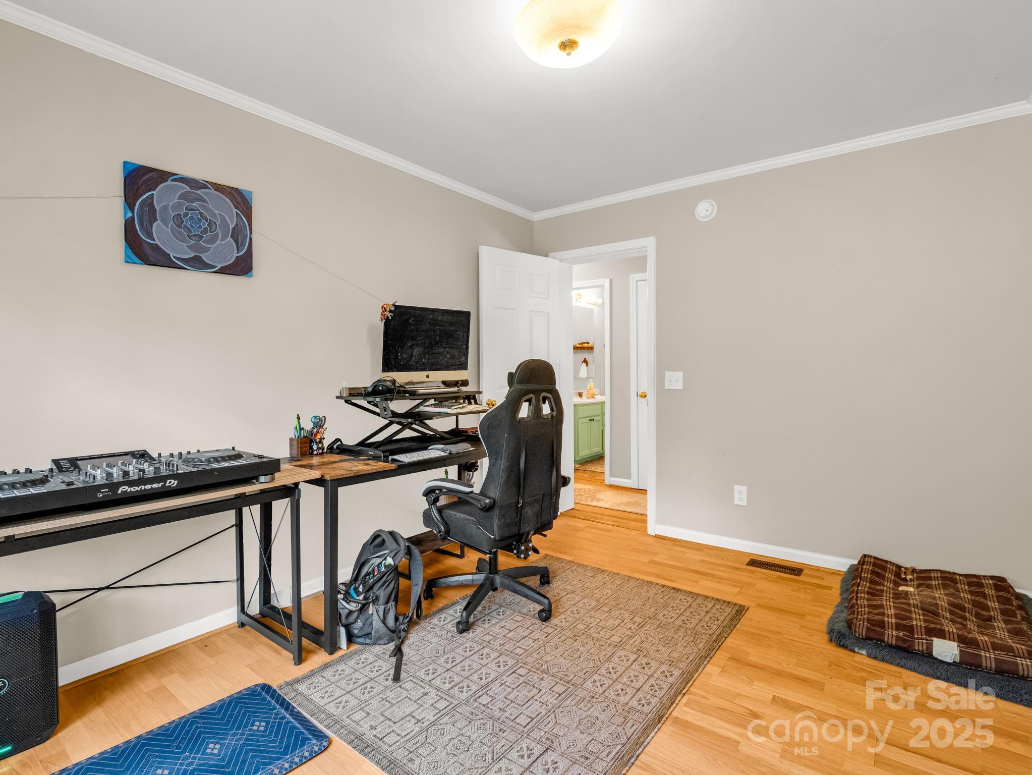 Gateway Mountain - Residential