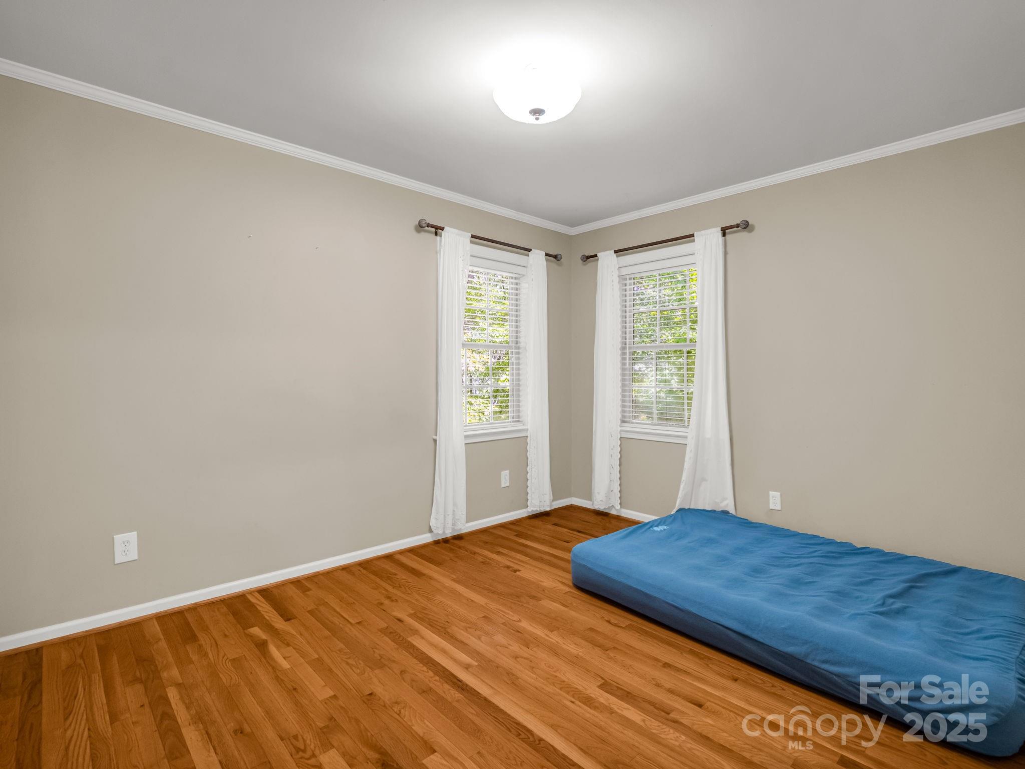 Gateway Mountain - Residential