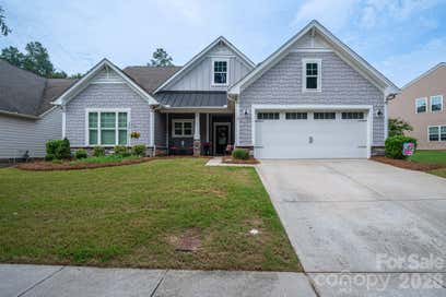 368 Picasso Trail Mount Holly NC 28120
