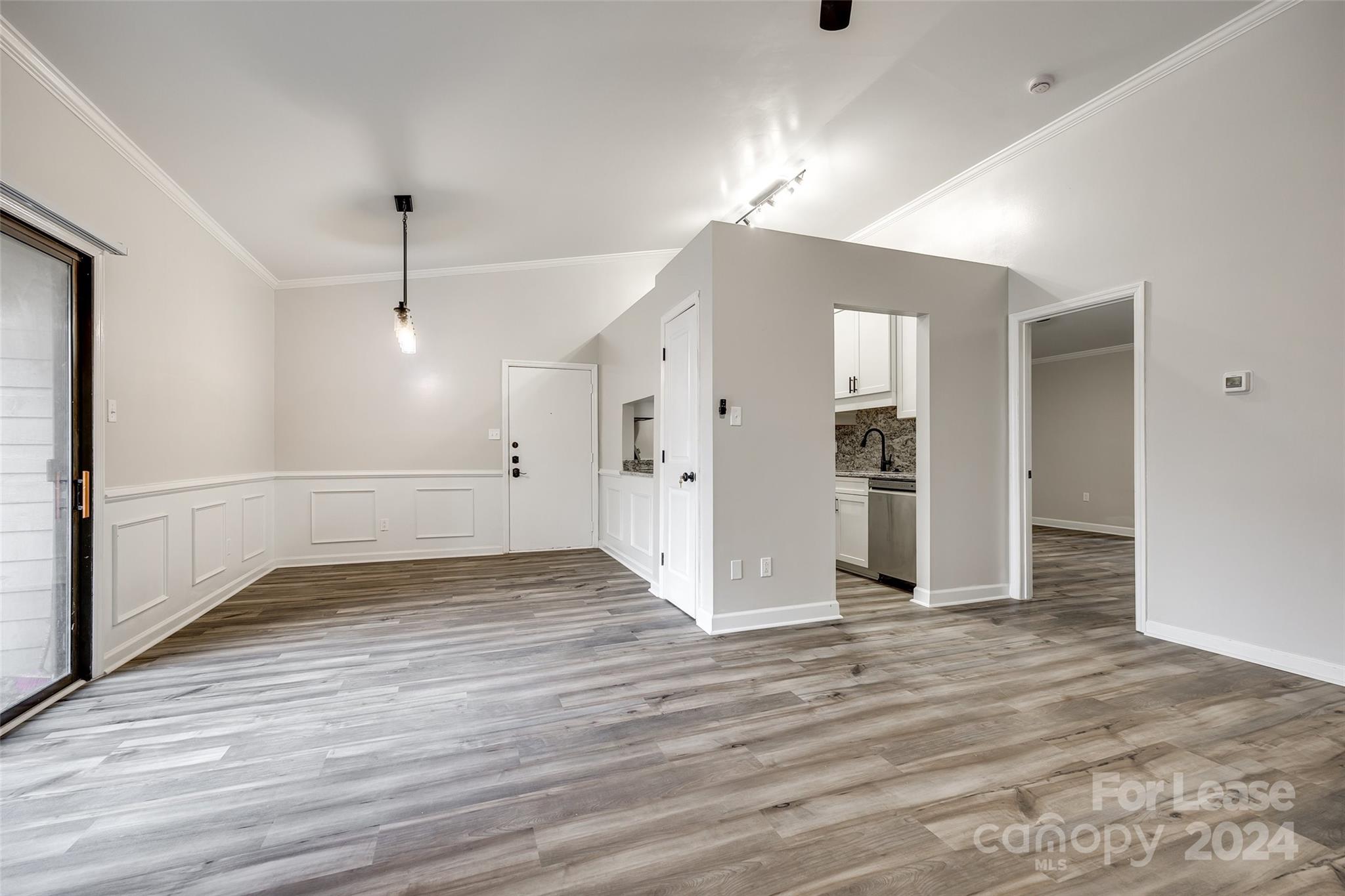 Lake Wylie Woods - Residential Lease