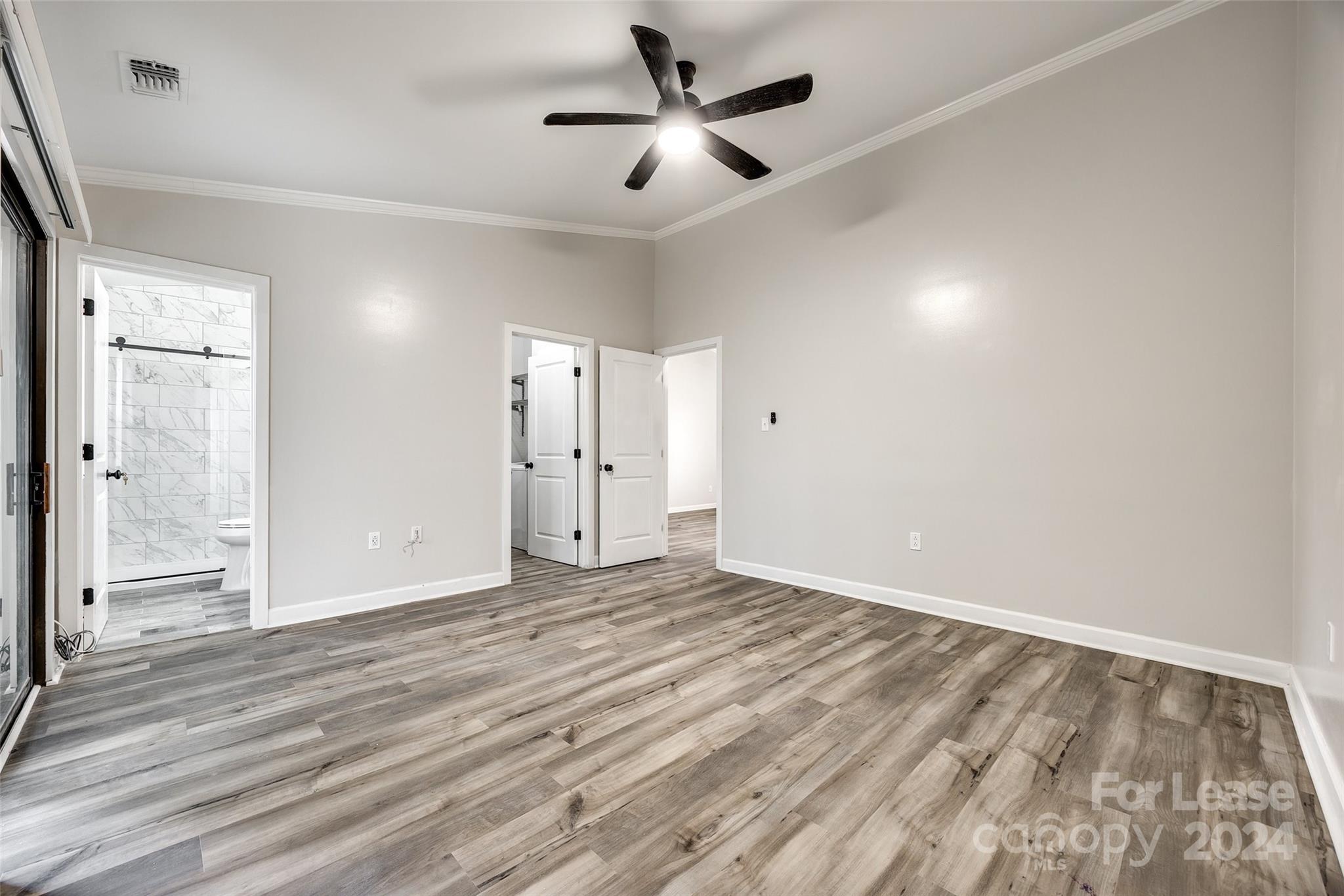 Lake Wylie Woods - Residential Lease