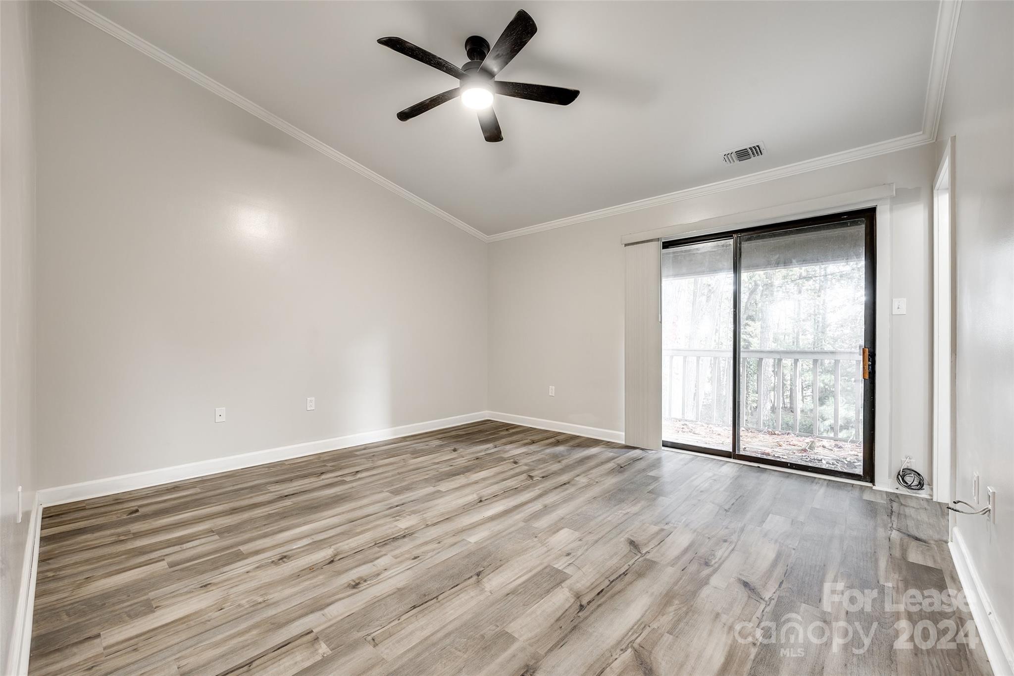 Lake Wylie Woods - Residential Lease