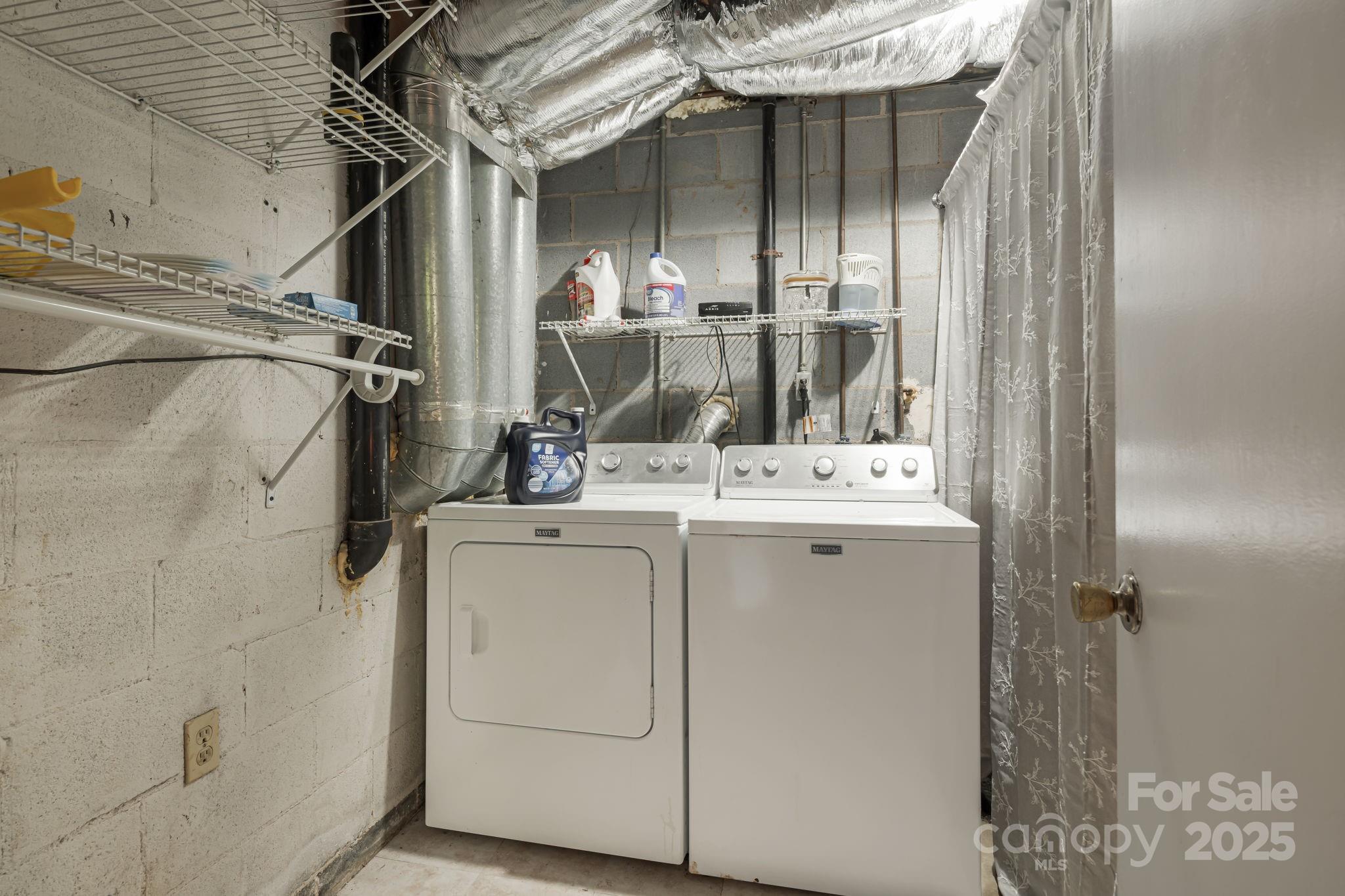 Midway Brook - Residential