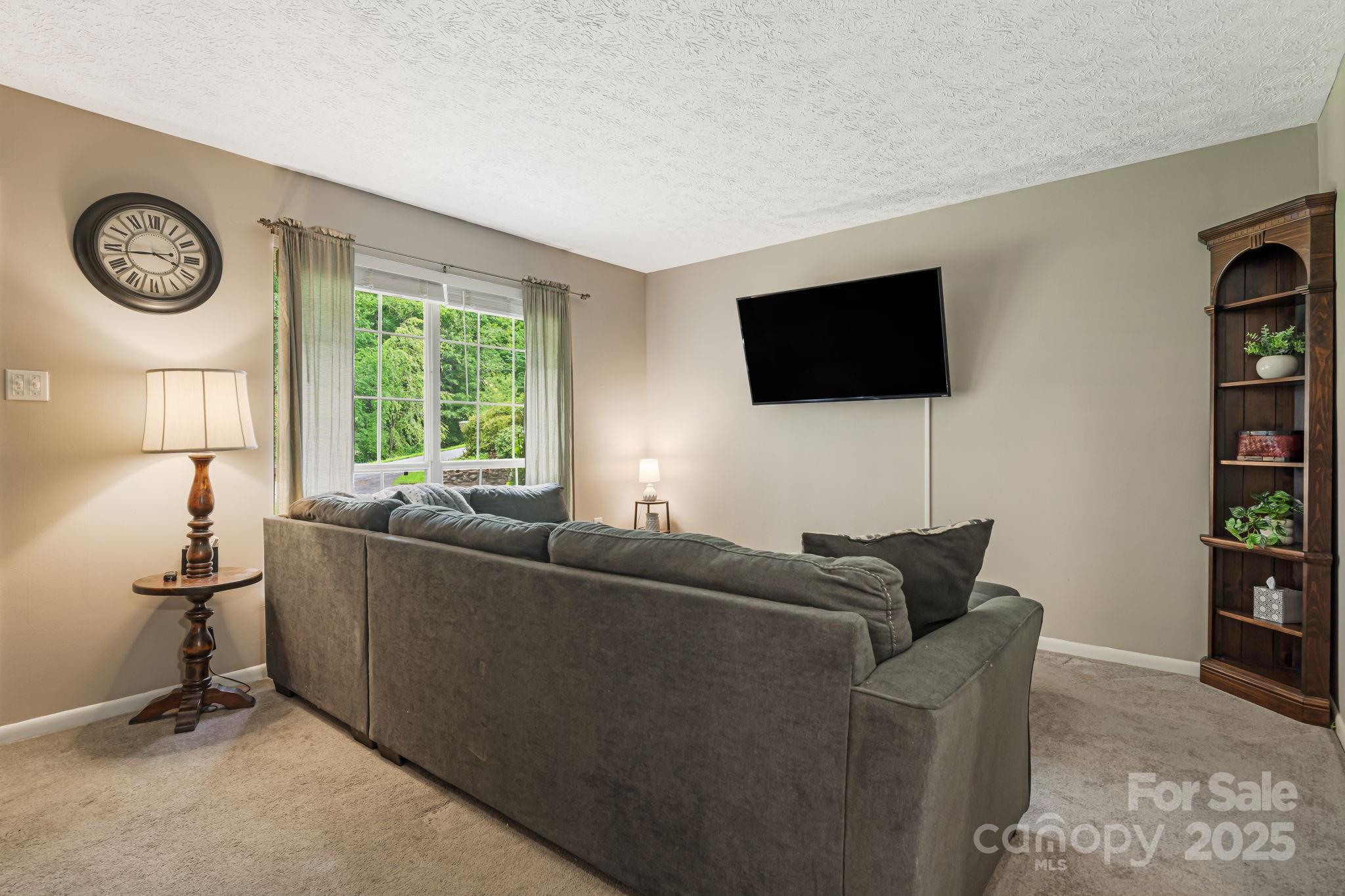 Midway Brook - Residential