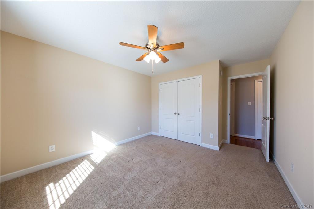 The Glynns at Carolina Crossing - Residential