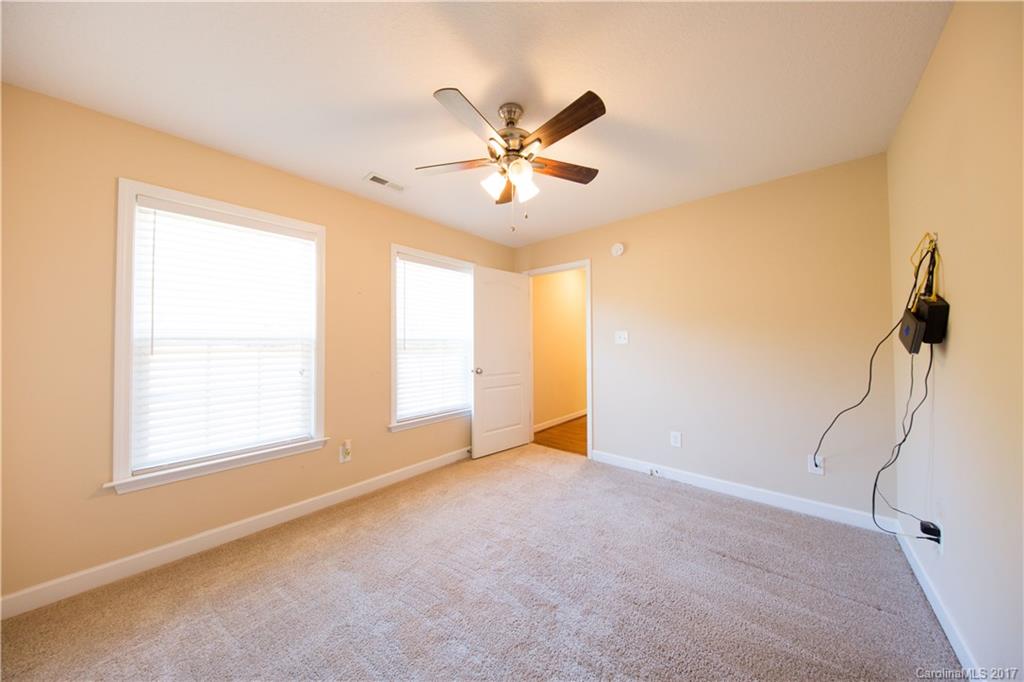 The Glynns at Carolina Crossing - Residential