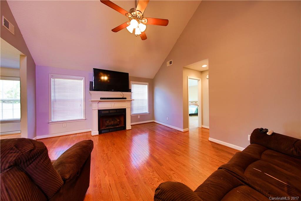 The Glynns at Carolina Crossing - Residential