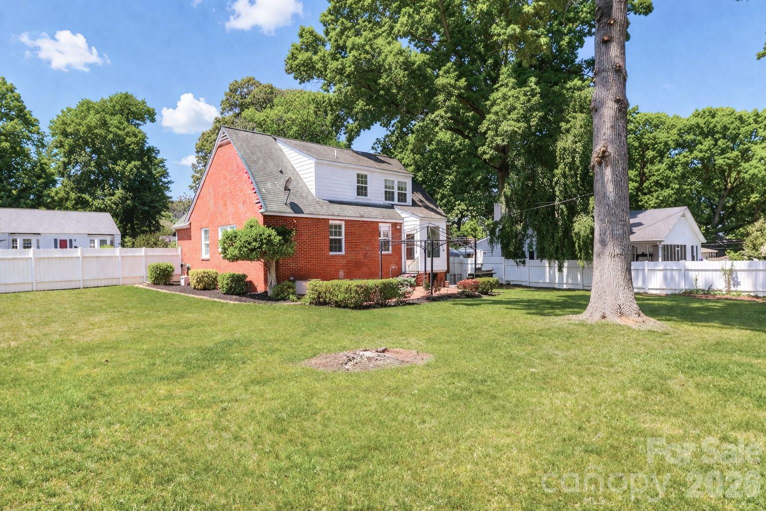 Forest Hills - Residential