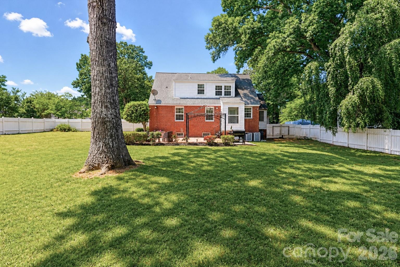 Forest Hills - Residential