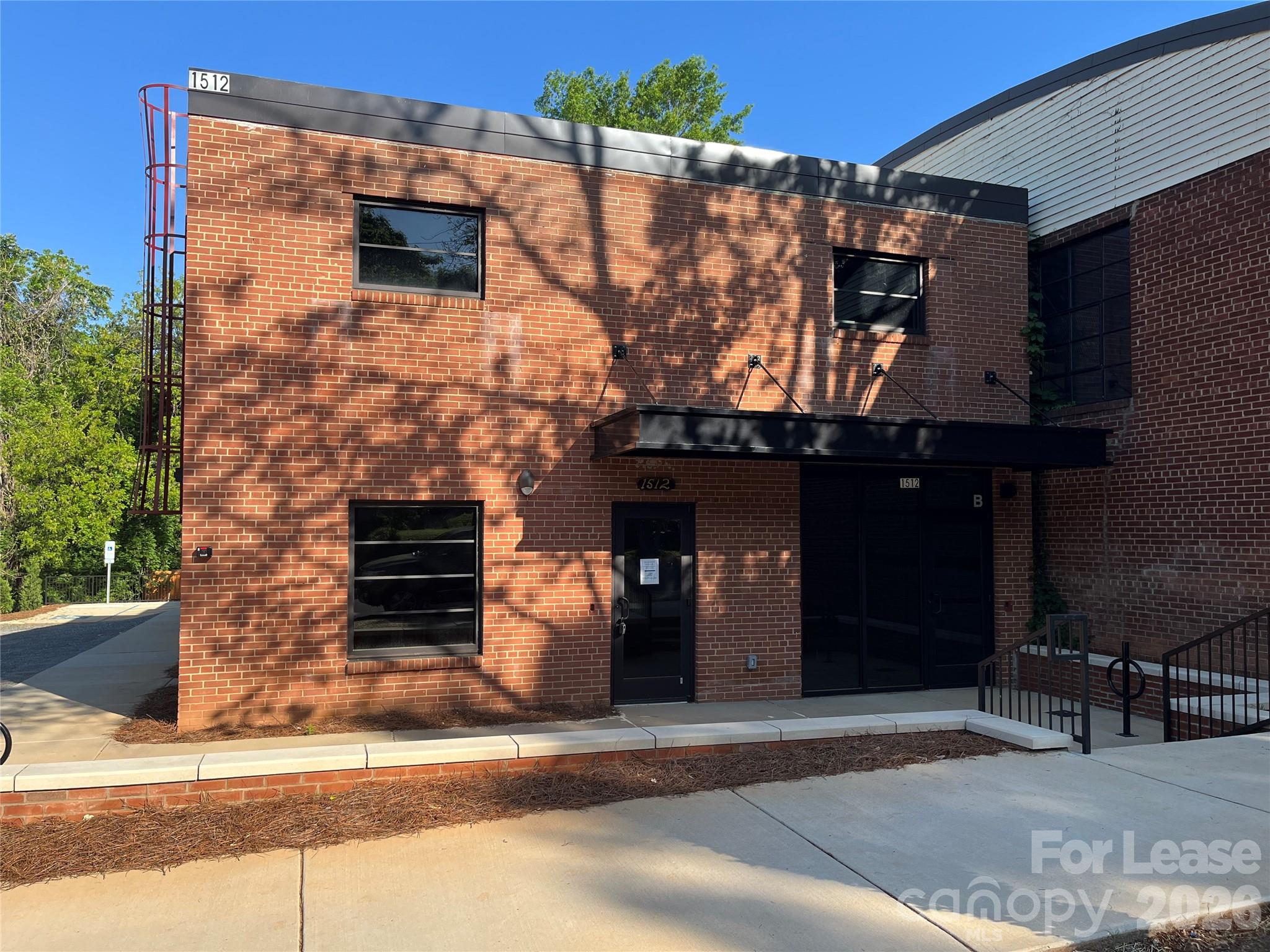 1512 Southwood Avenue