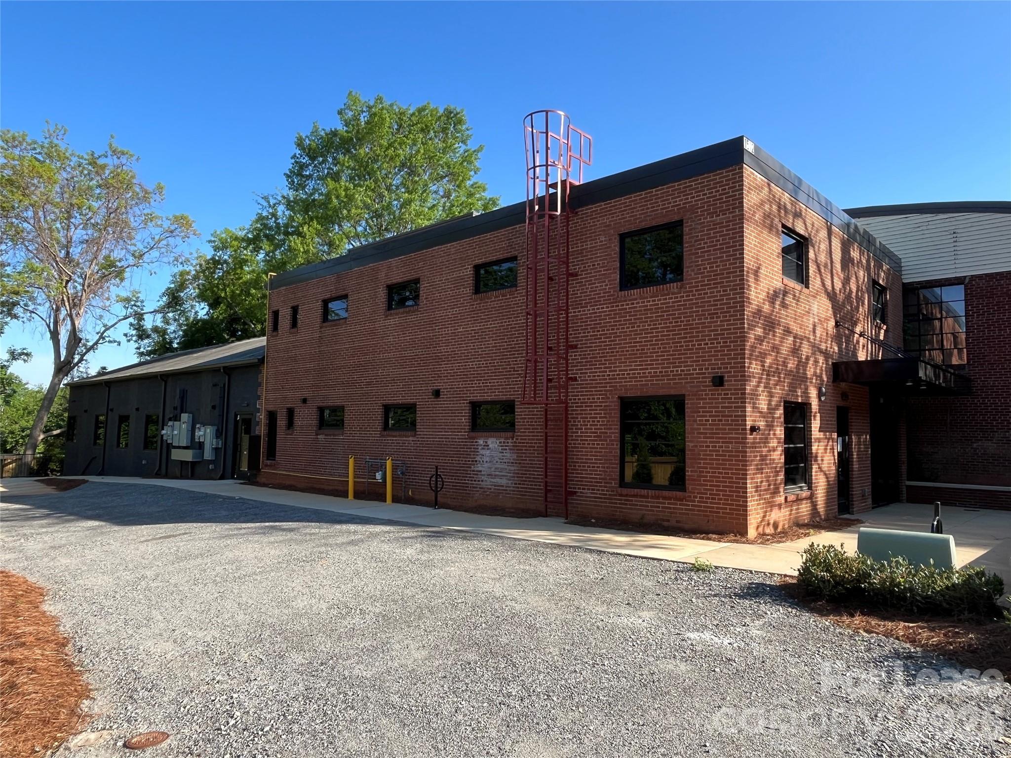 1512 Southwood Avenue