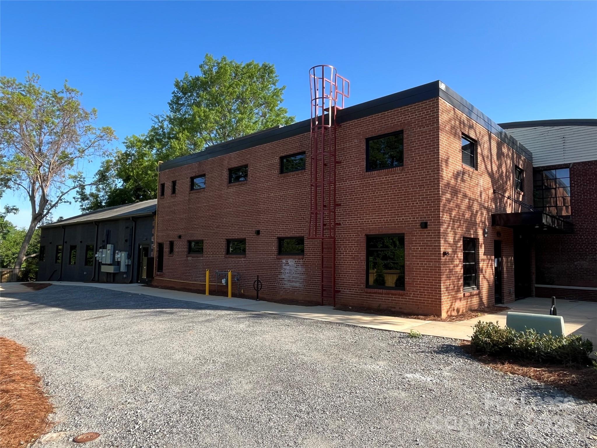 1512 Southwood Avenue