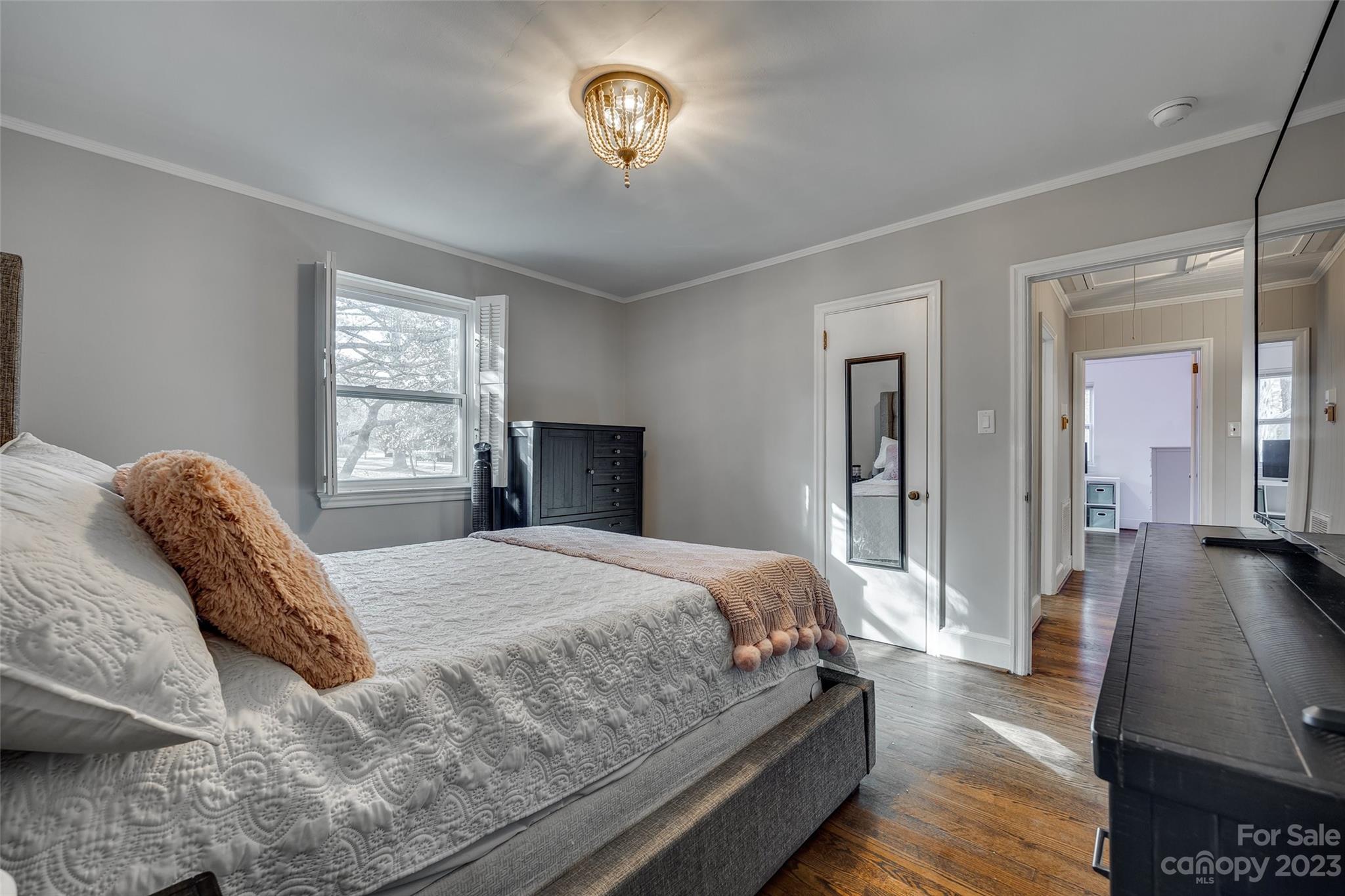 Country Club Estates - Residential