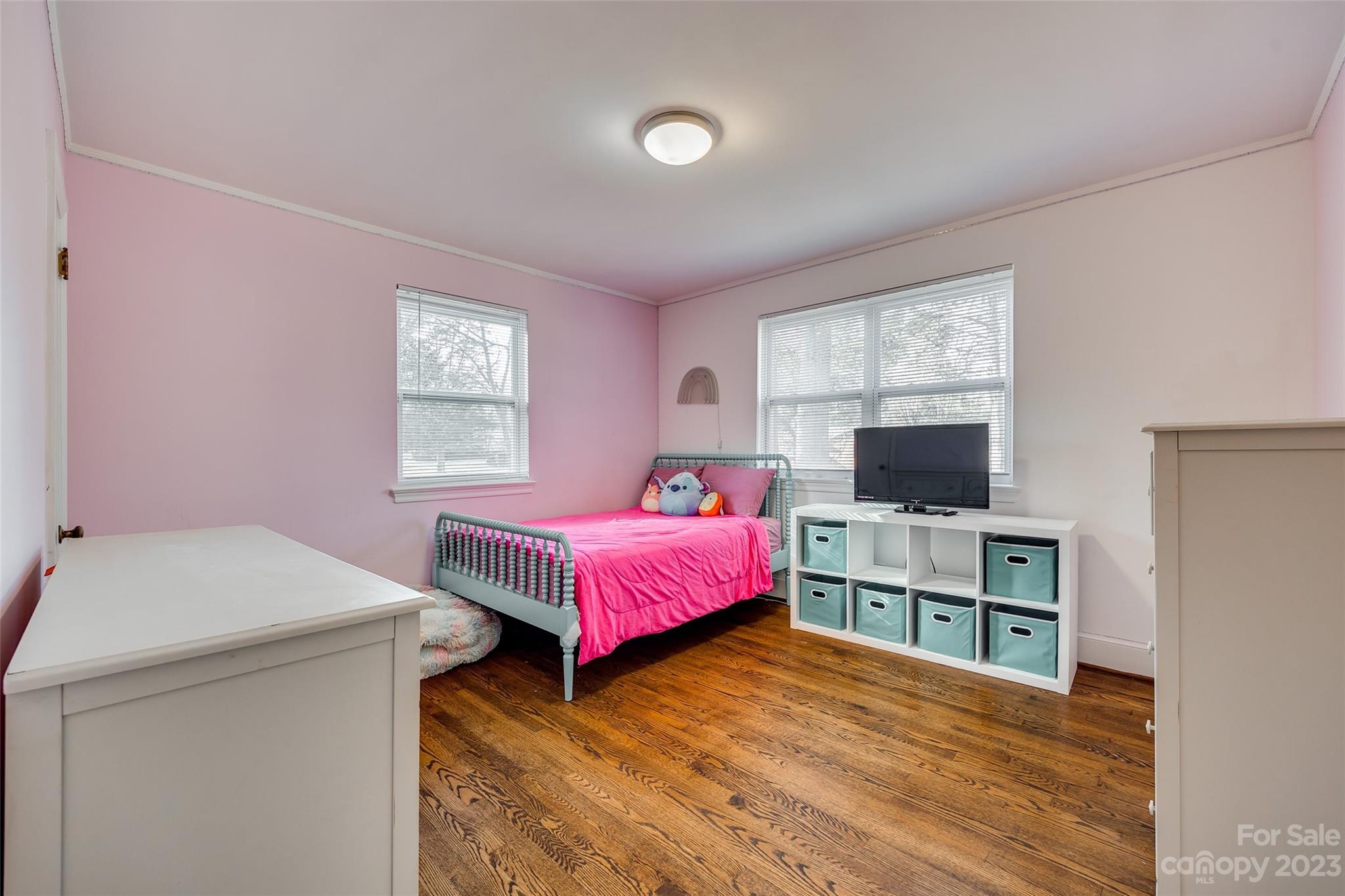 Country Club Estates - Residential