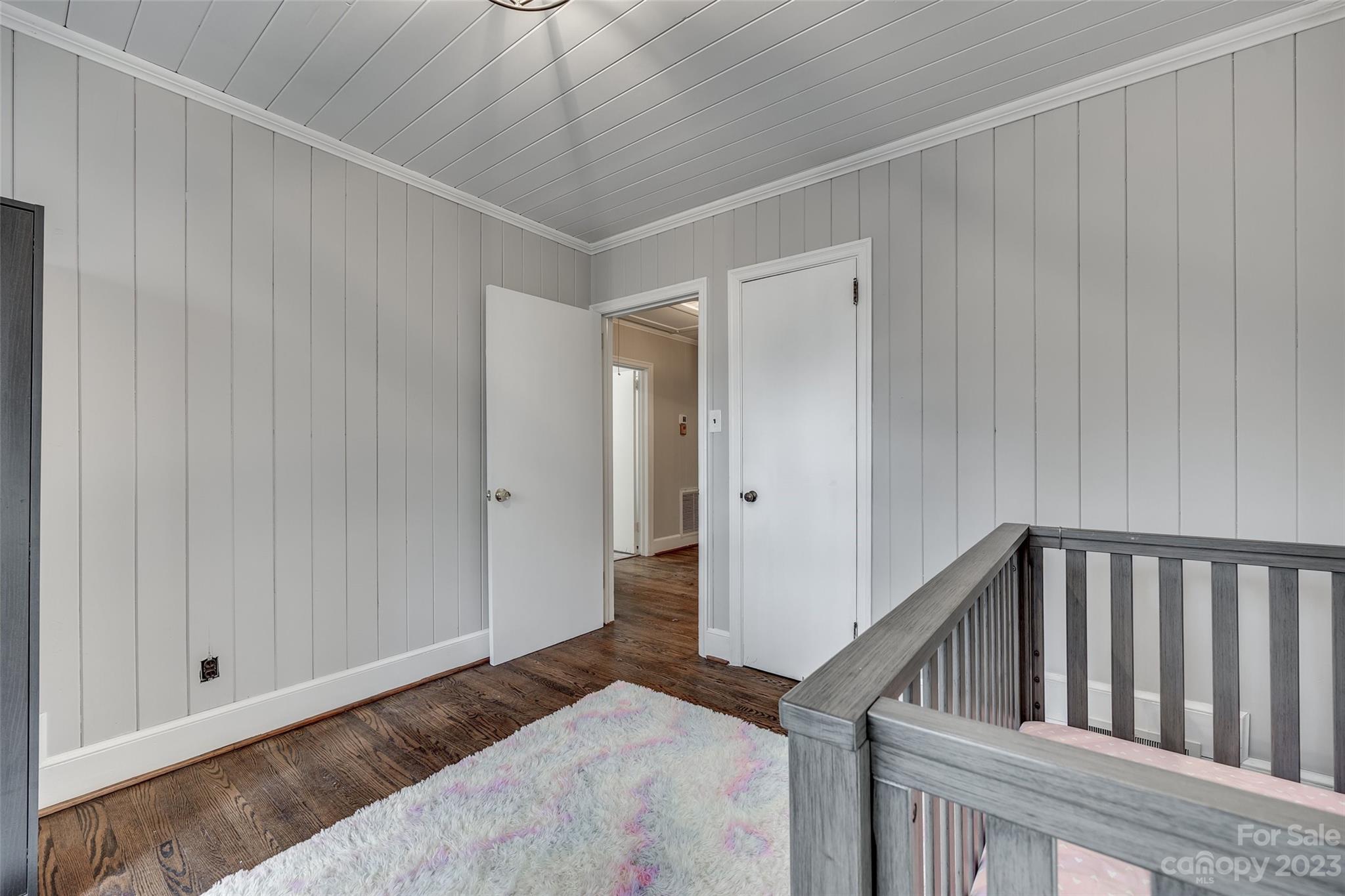 Country Club Estates - Residential