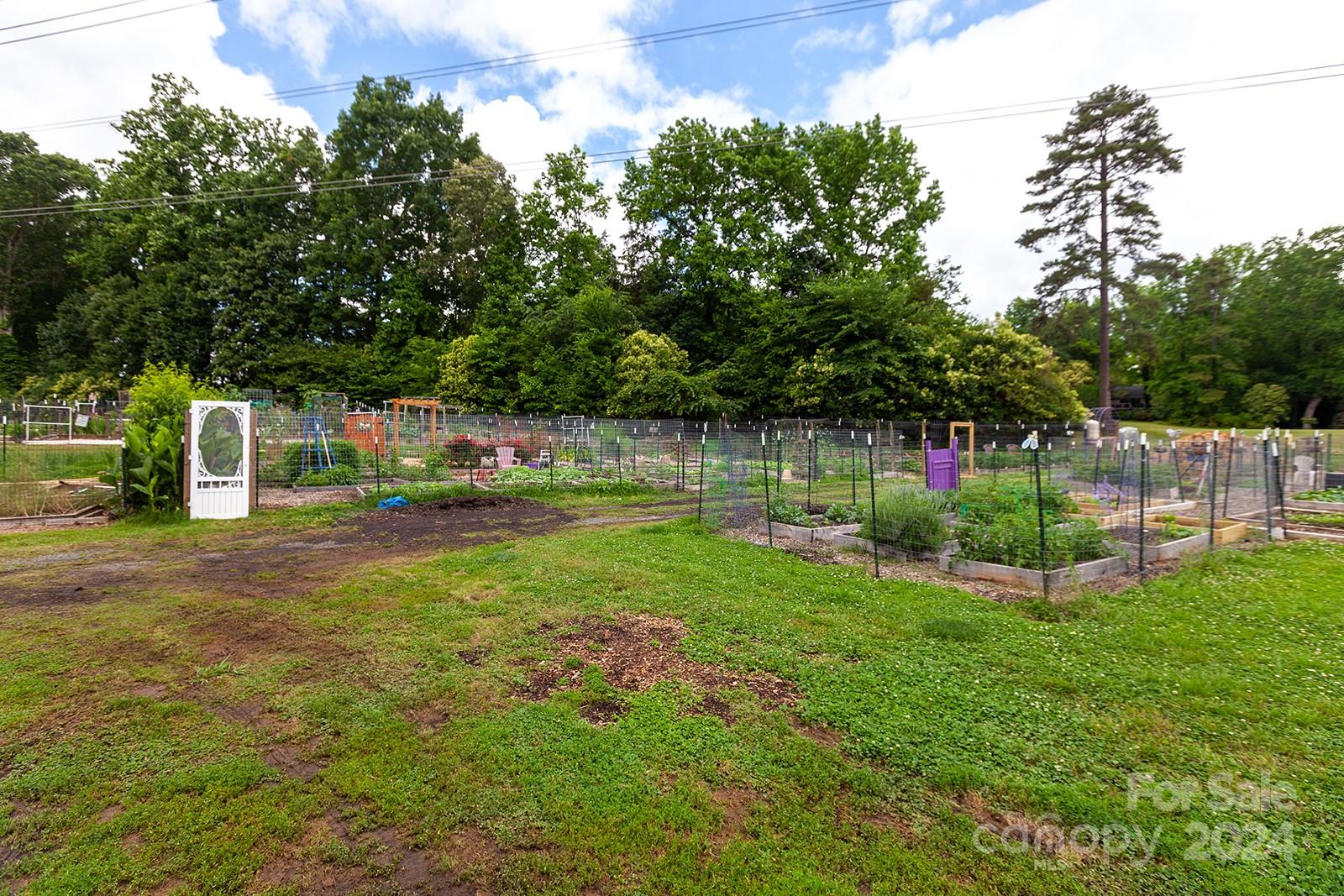 River Hills - Residential