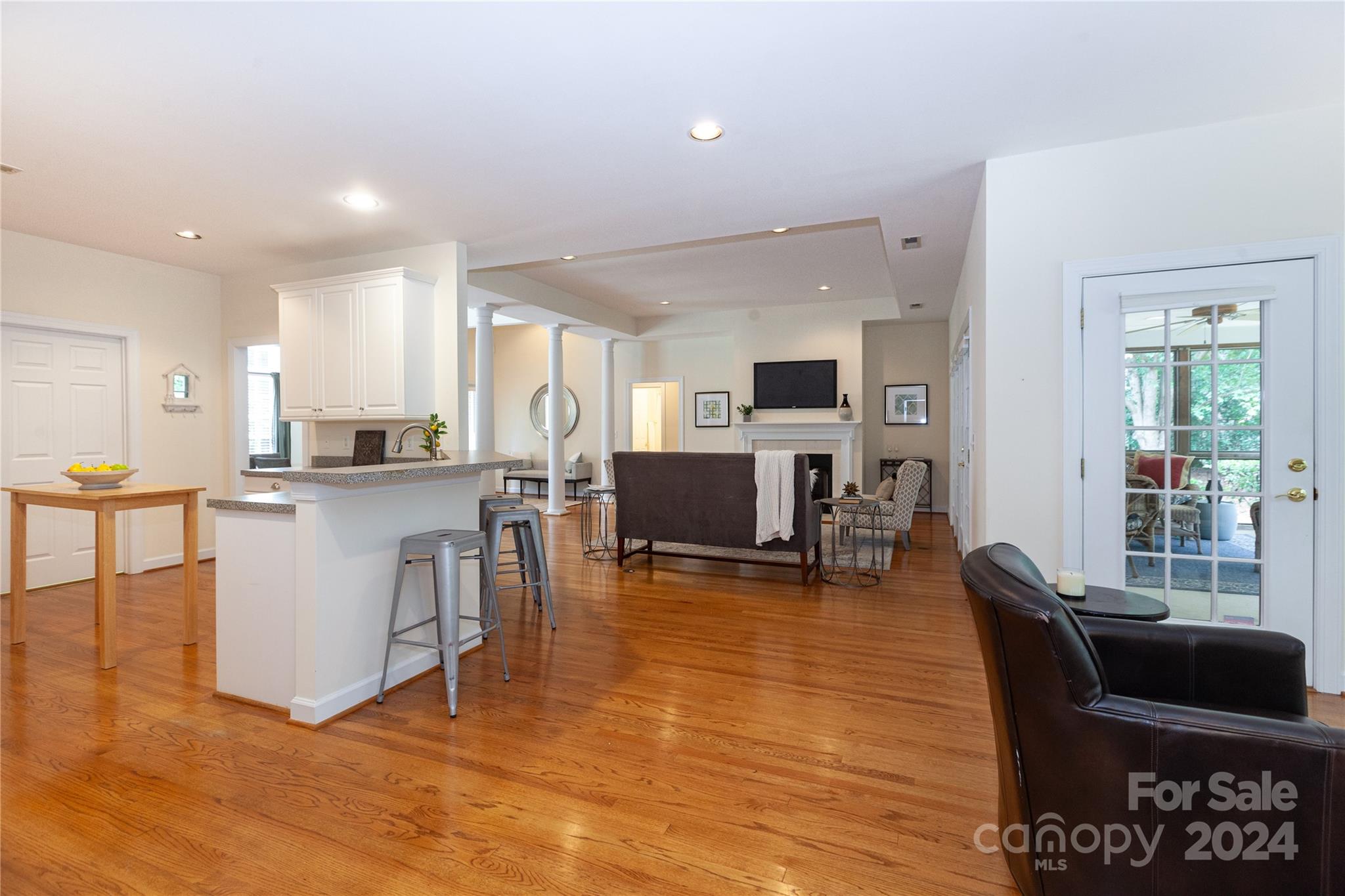 River Hills - Residential