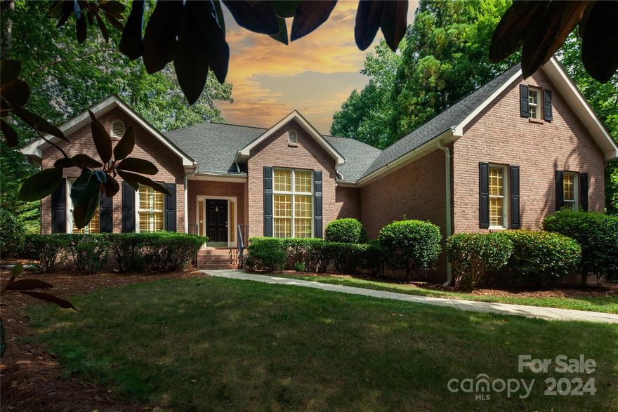 Easy, one-level living in this well cared for home in gated River Hills. An open layout connects seamlessly the dining room, living room w/fireplace and the spacious kitchen. It has white cabinetry (some glass front), and overlooks the separate den. Split bedroom plan w/primary suite on one side, w/a spacious bath w/ accessible walk-in shower, dual vanity, and large closet. There are two more beds and a bath on the other side of the house. Enjoy high ceilings, including 11' in the foyer and dining, 10' tray ceilings in living and primary bed, and 9' elsewhere. Doors from both the living room and family room open to a charming screened porch, overlooking the private backyard. 2-car garage and ample driveway parking. Location offers easy access in and out of the neighborhood from the front or back gate. This amenity-filled lakefront community has 24 hour security, a country club, a marina, walking trails, parks & more. Live like you're on vacation every day. Welcome home!