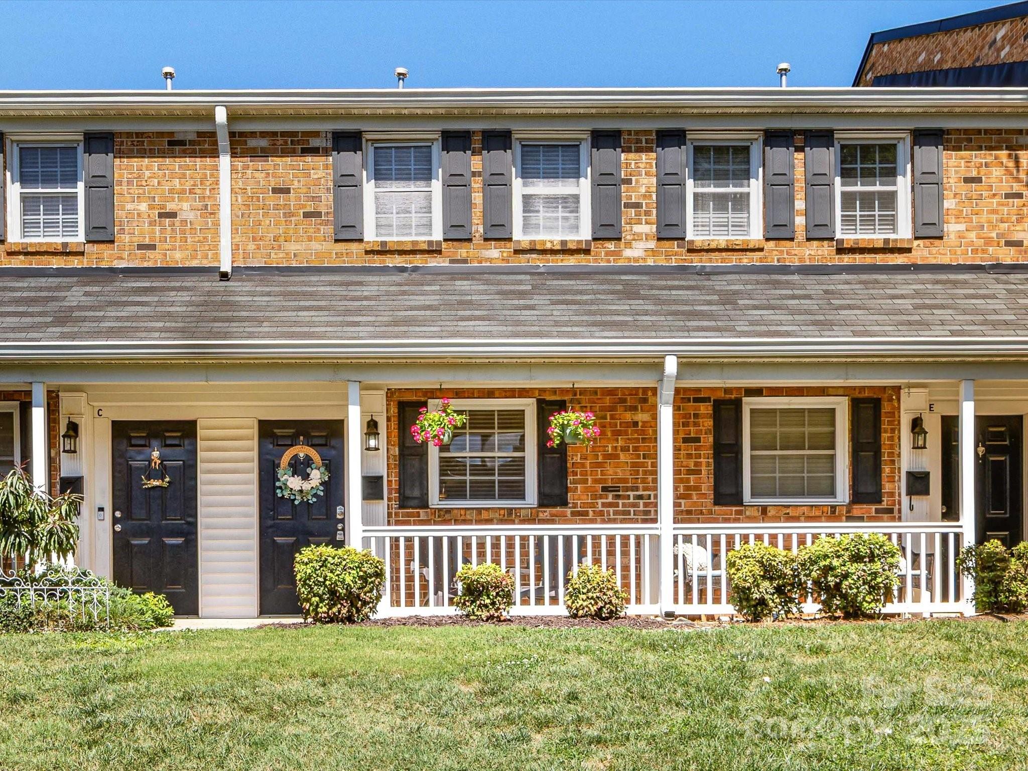 1310 Green Oaks Lane D