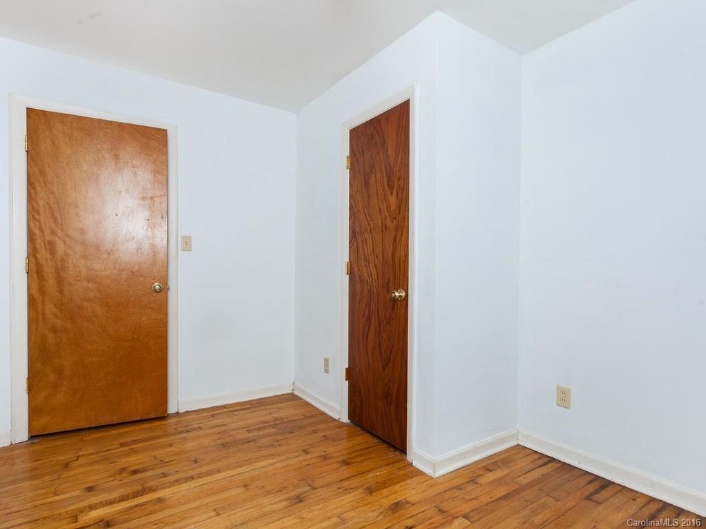 Sulphur Springs Park - Residential