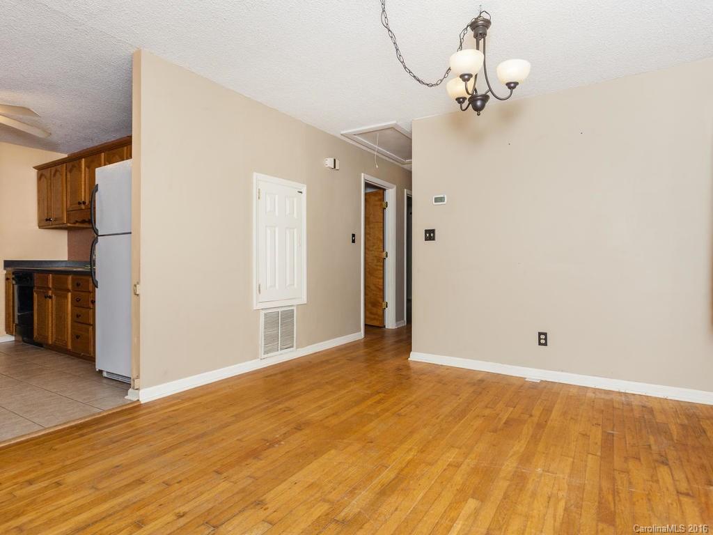 Sulphur Springs Park - Residential