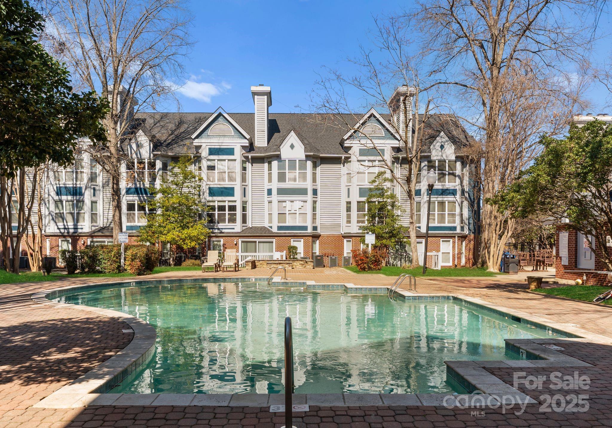 The Fourth Ward Square - Residential