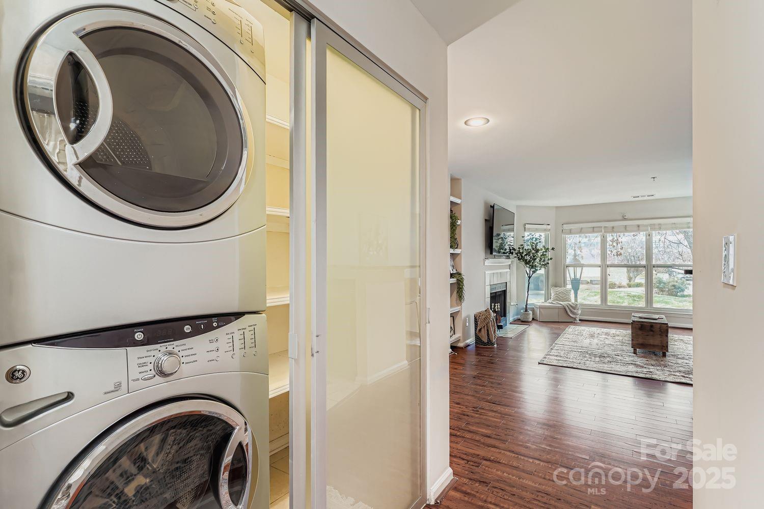 The Fourth Ward Square - Residential