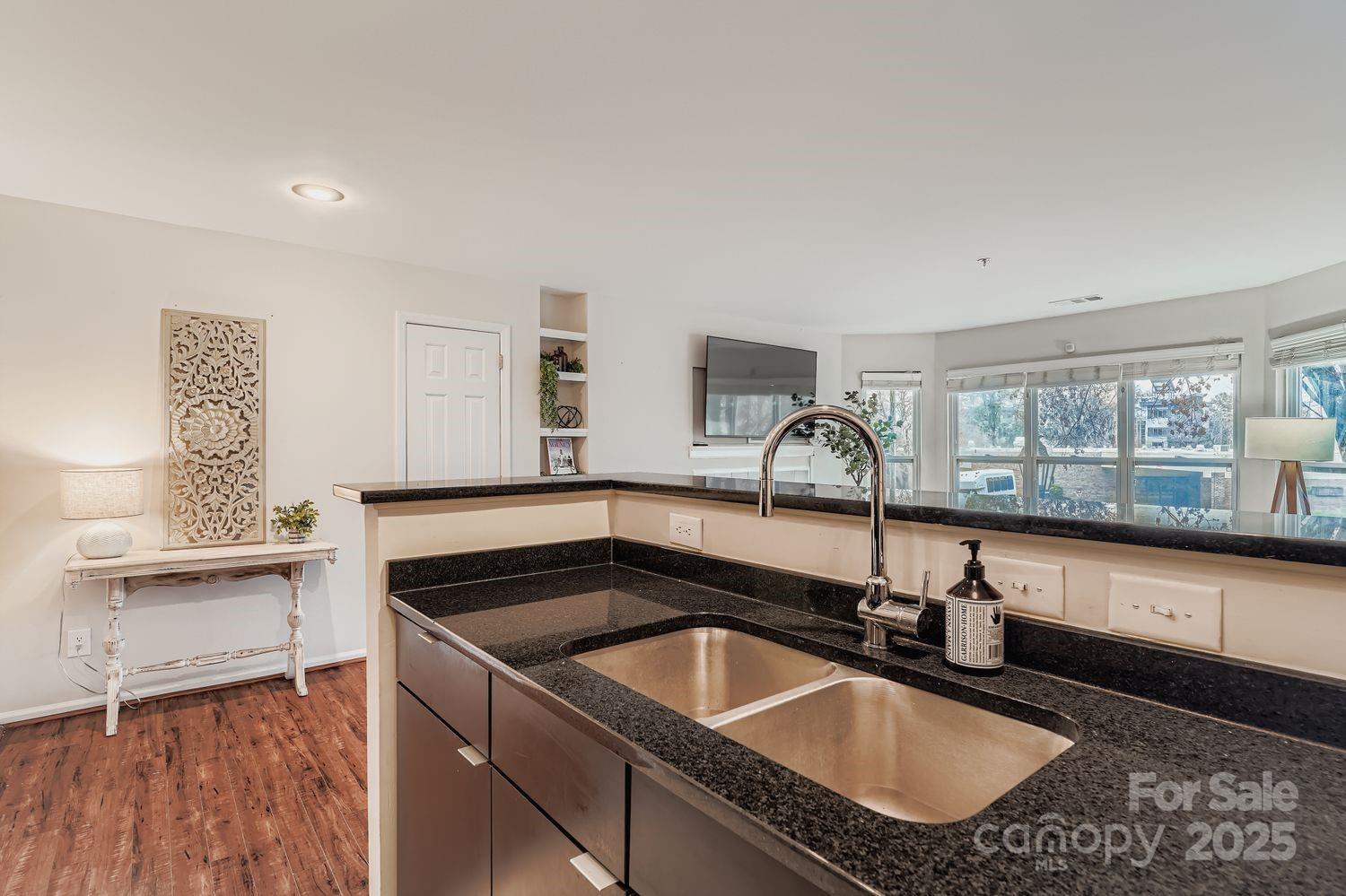 The Fourth Ward Square - Residential