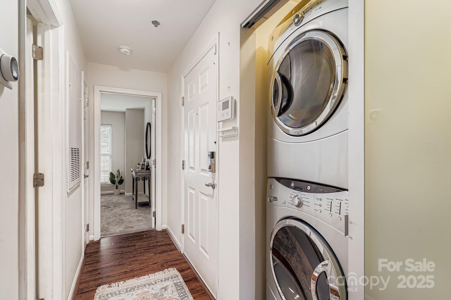 The Fourth Ward Square - Residential