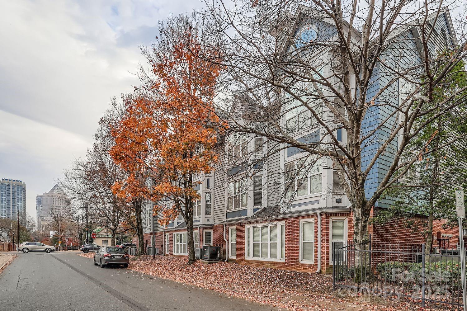 The Fourth Ward Square - Residential