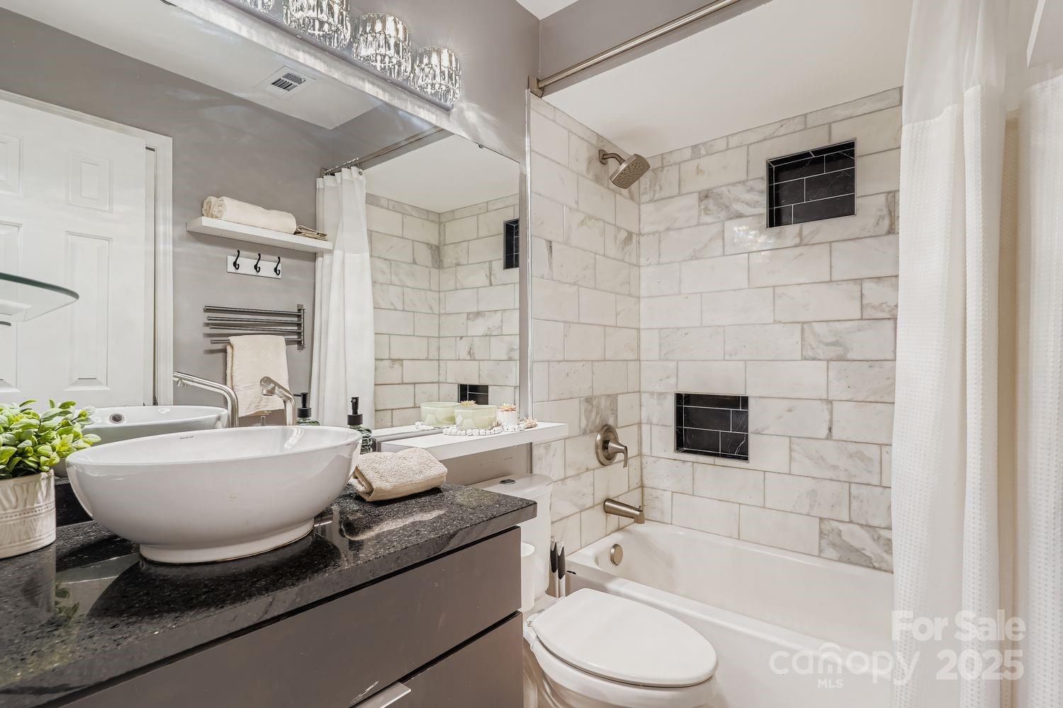 The Fourth Ward Square - Residential