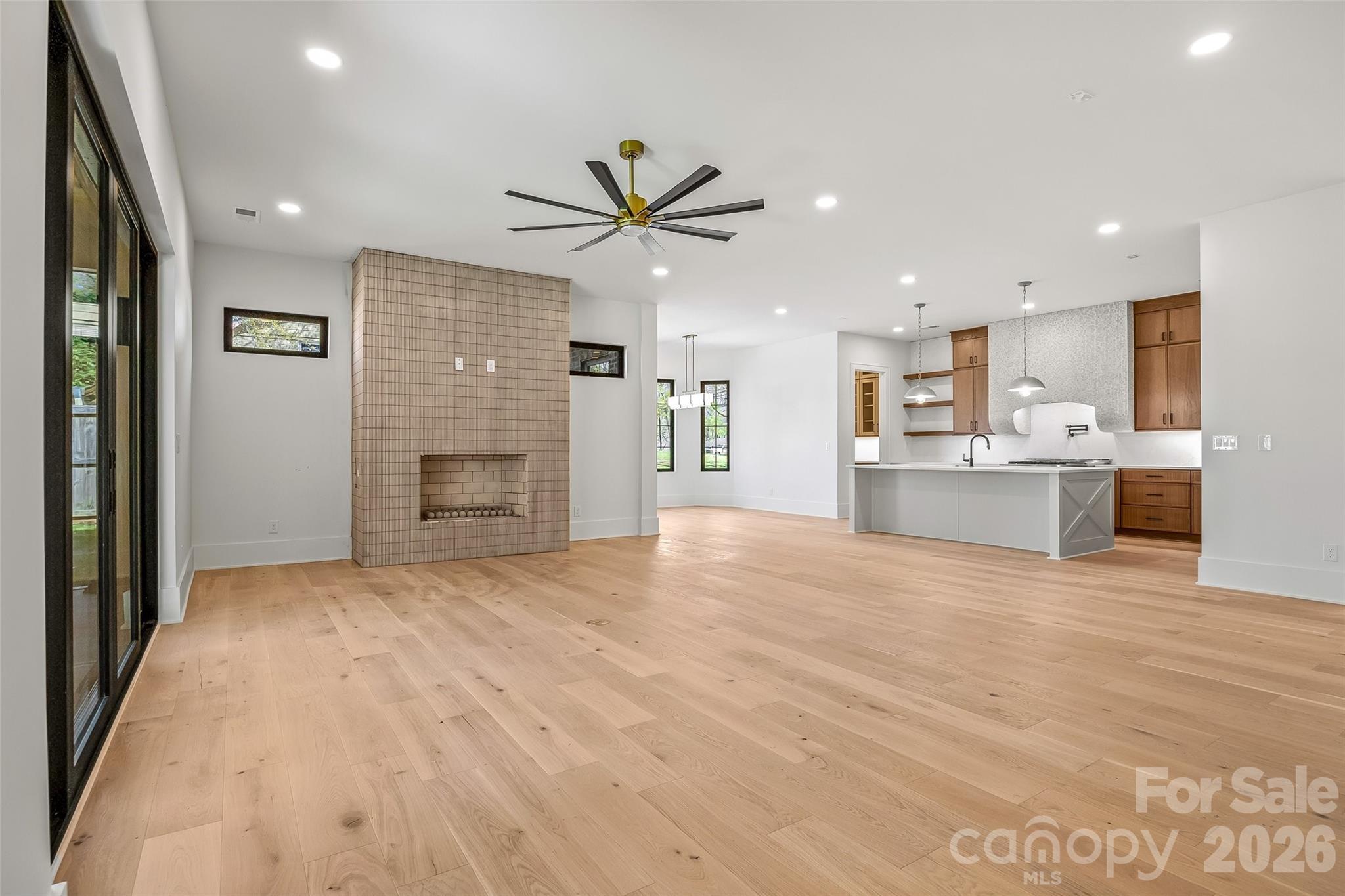 Crown Colony - Residential