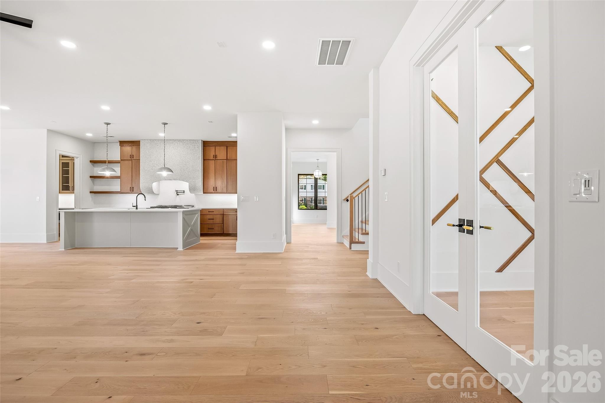 Crown Colony - Residential