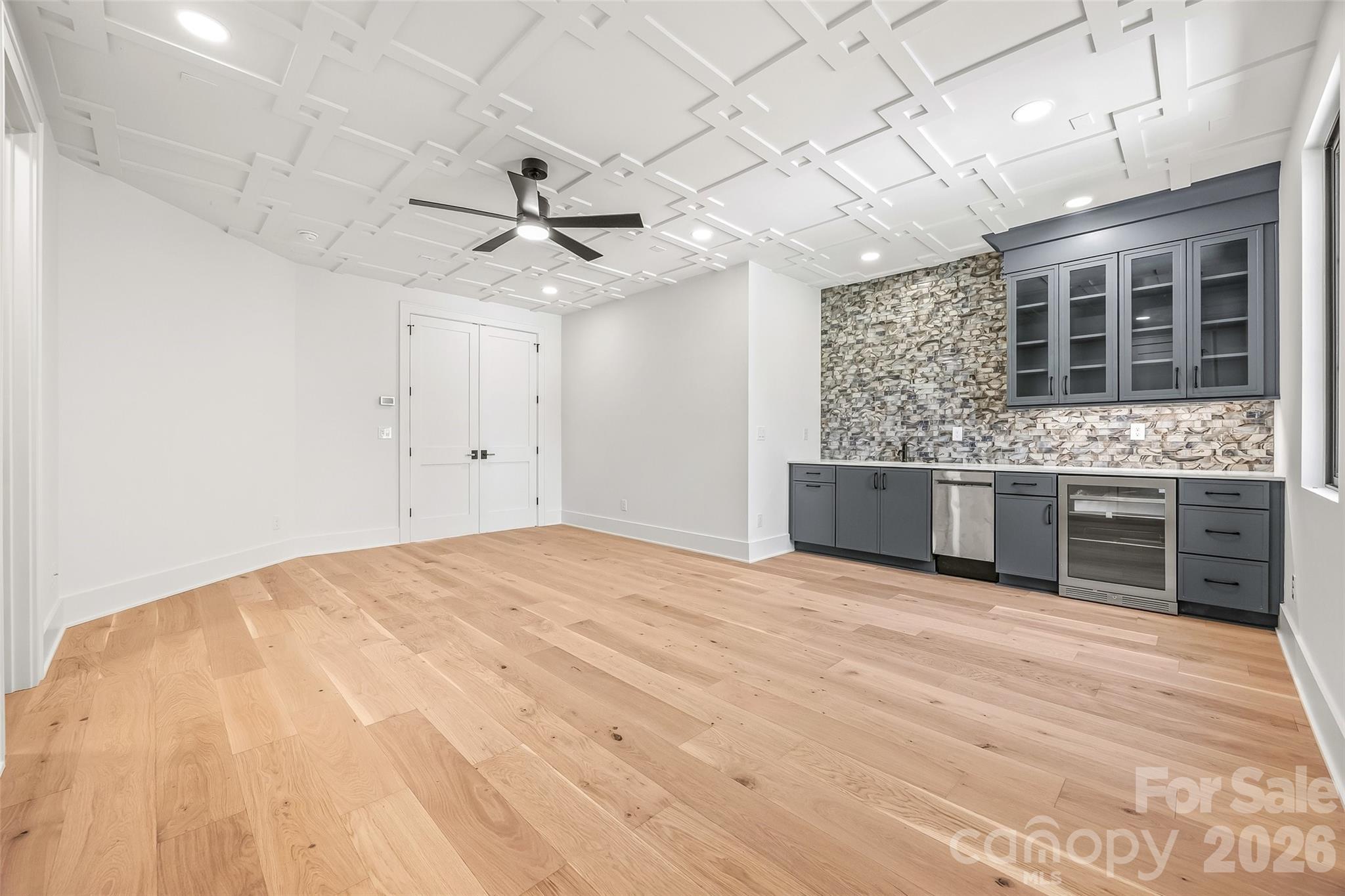 Crown Colony - Residential