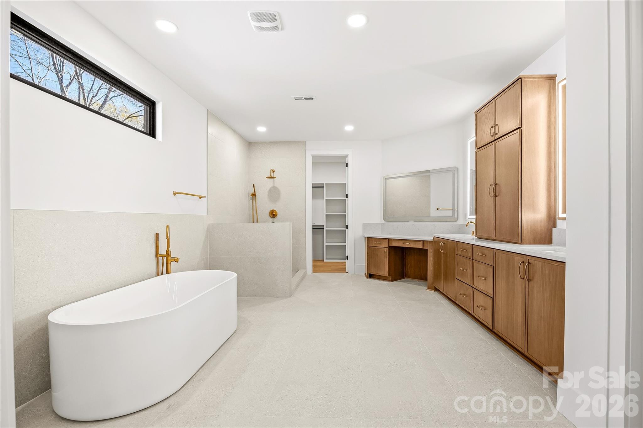 Crown Colony - Residential