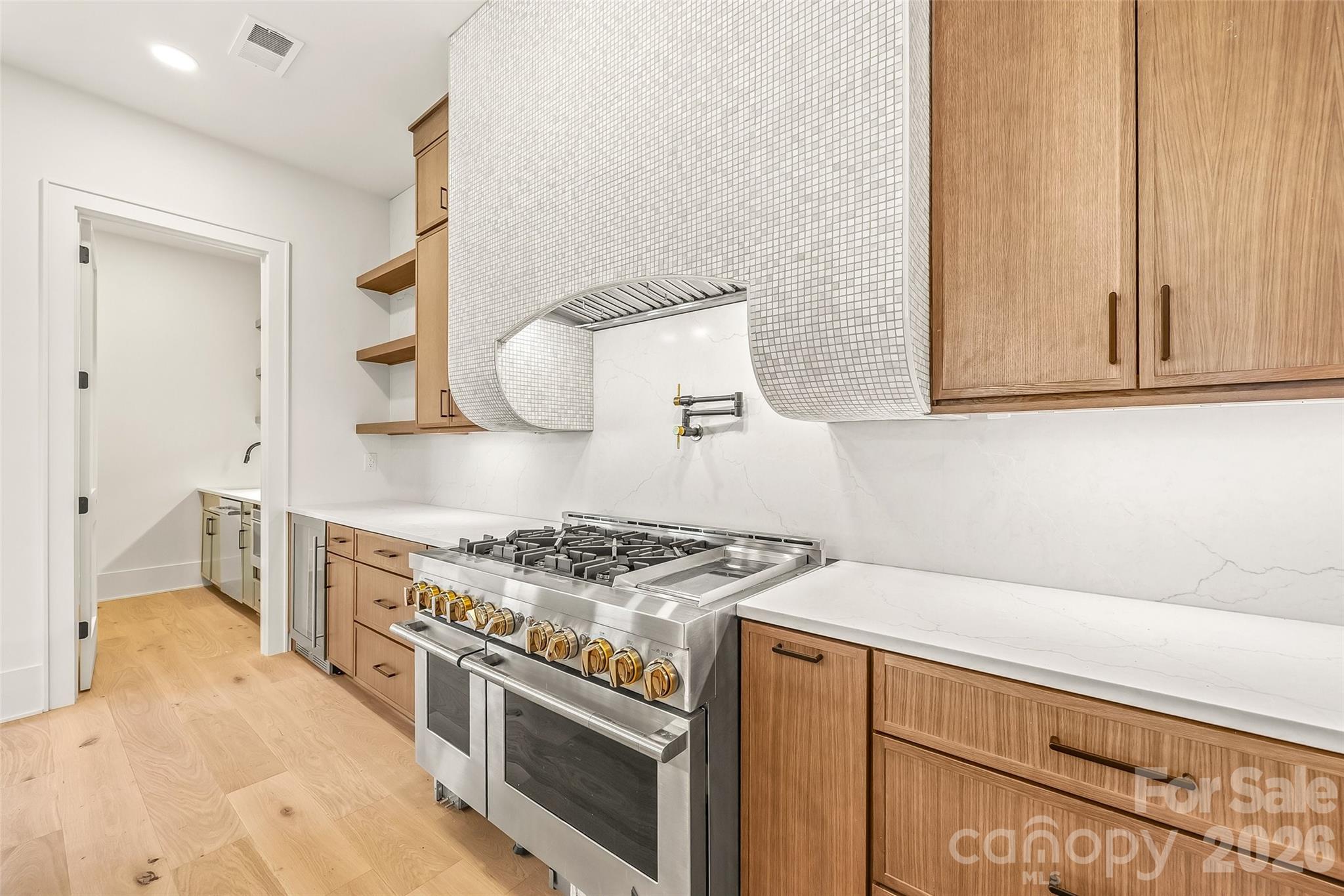 Crown Colony - Residential