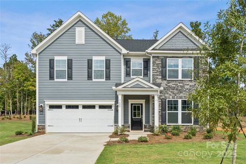 Photo of 420 Balboa Street, Matthews, NC 28104 (MLS # 4271526)