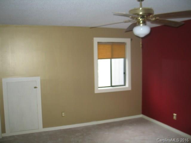 Willow Run - Residential
