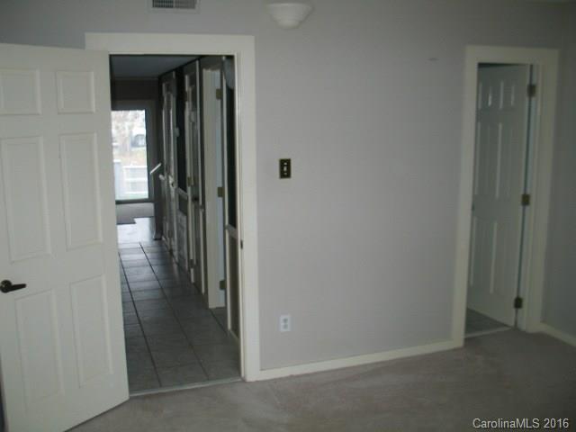 Willow Run - Residential