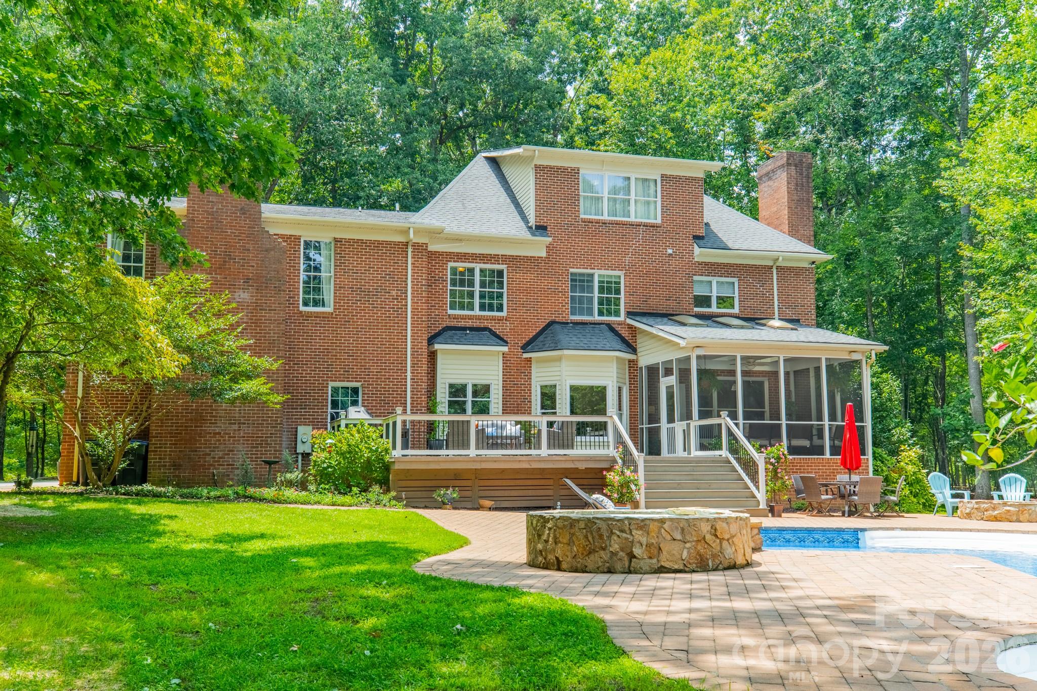 Providence Road Estates - Residential