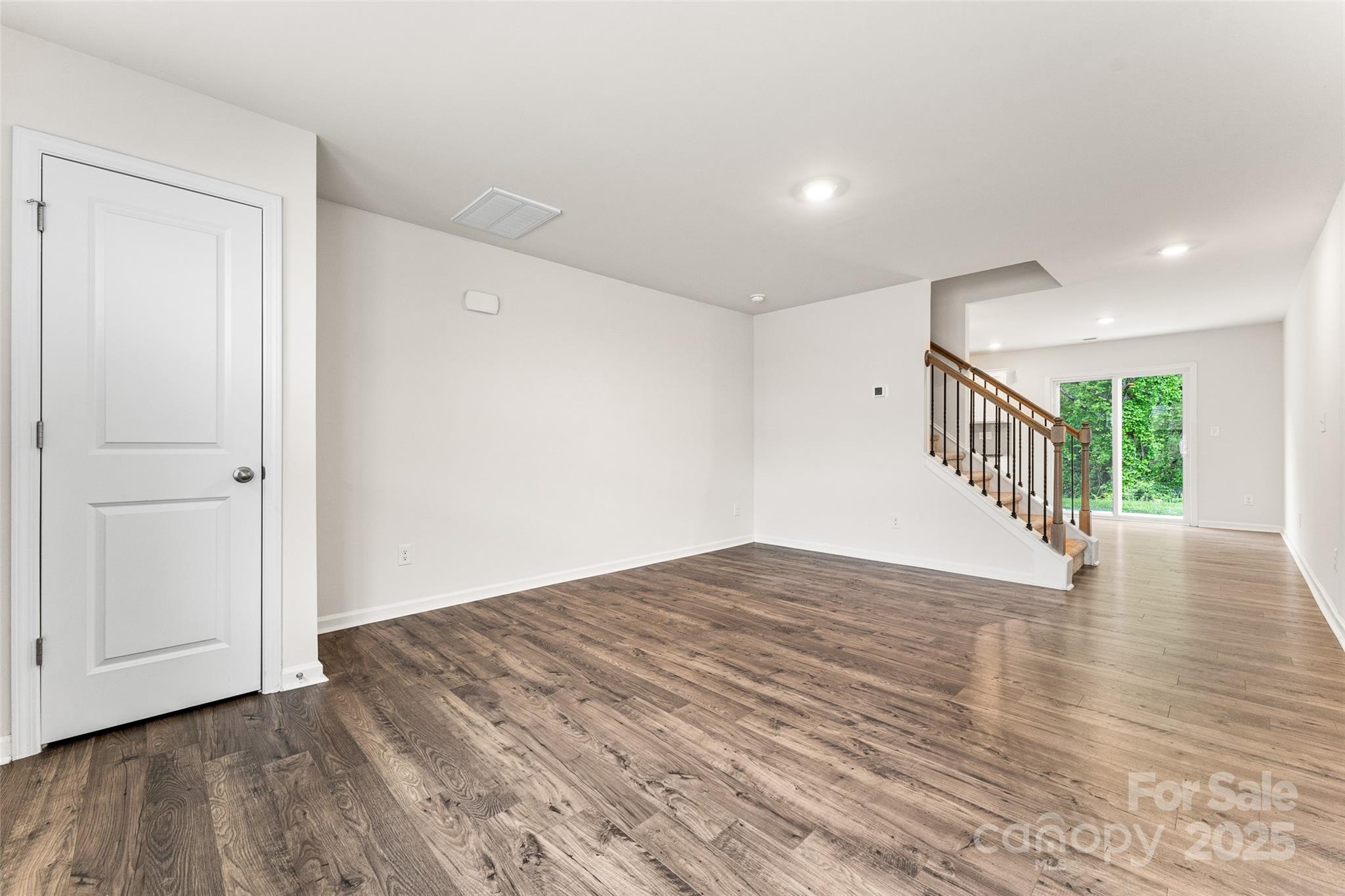 1 Chambers Garden Drive