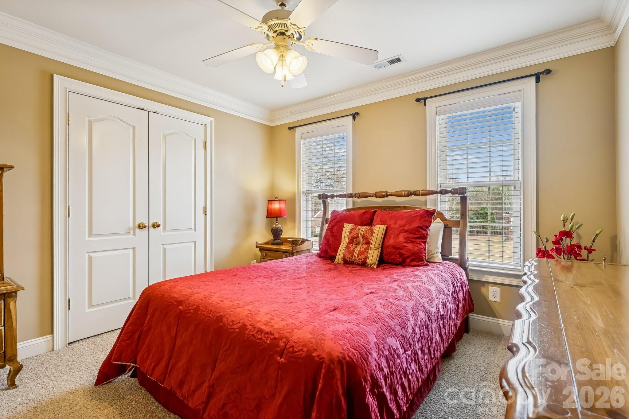 Saint Kidron - Residential