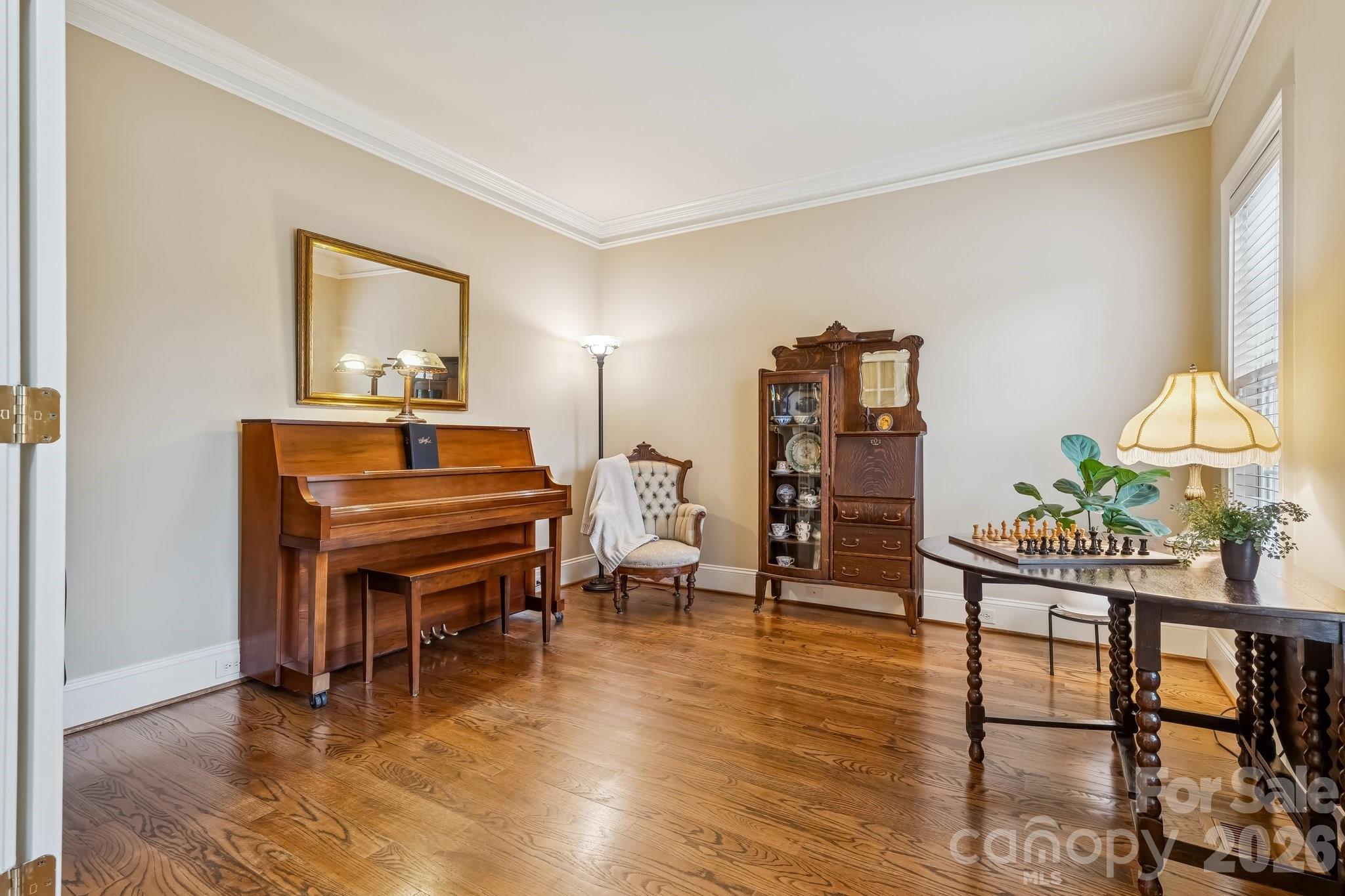 Saint Kidron - Residential