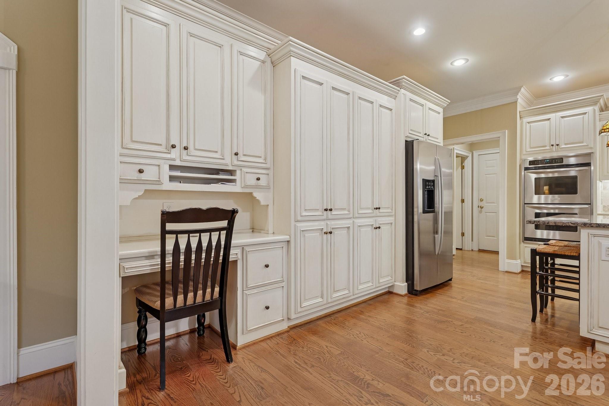 Saint Kidron - Residential