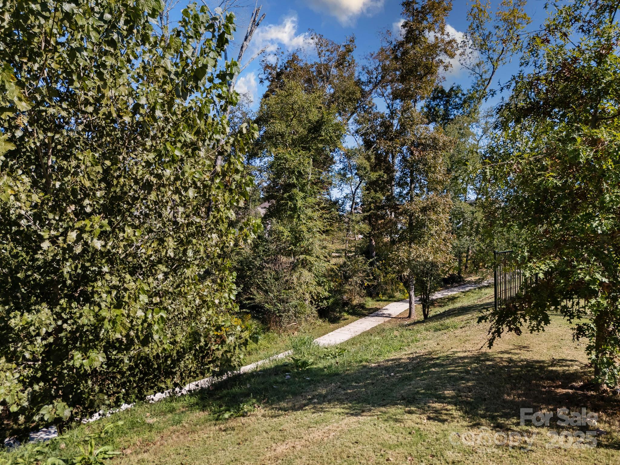 Baileys Run - Residential