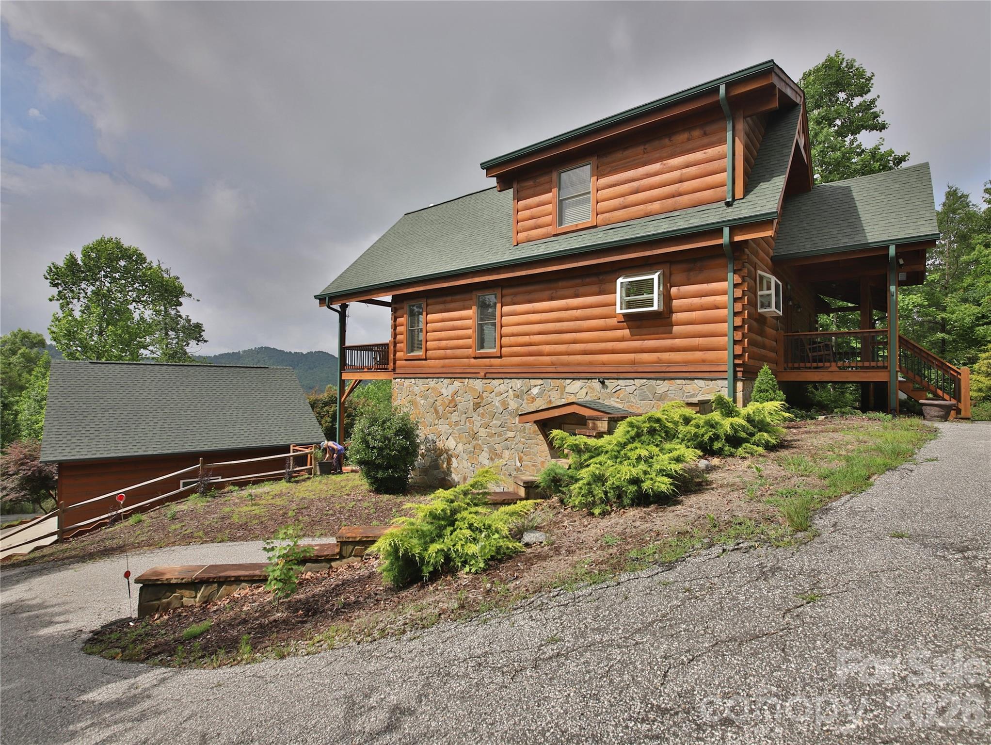 Grandview Peaks - Residential