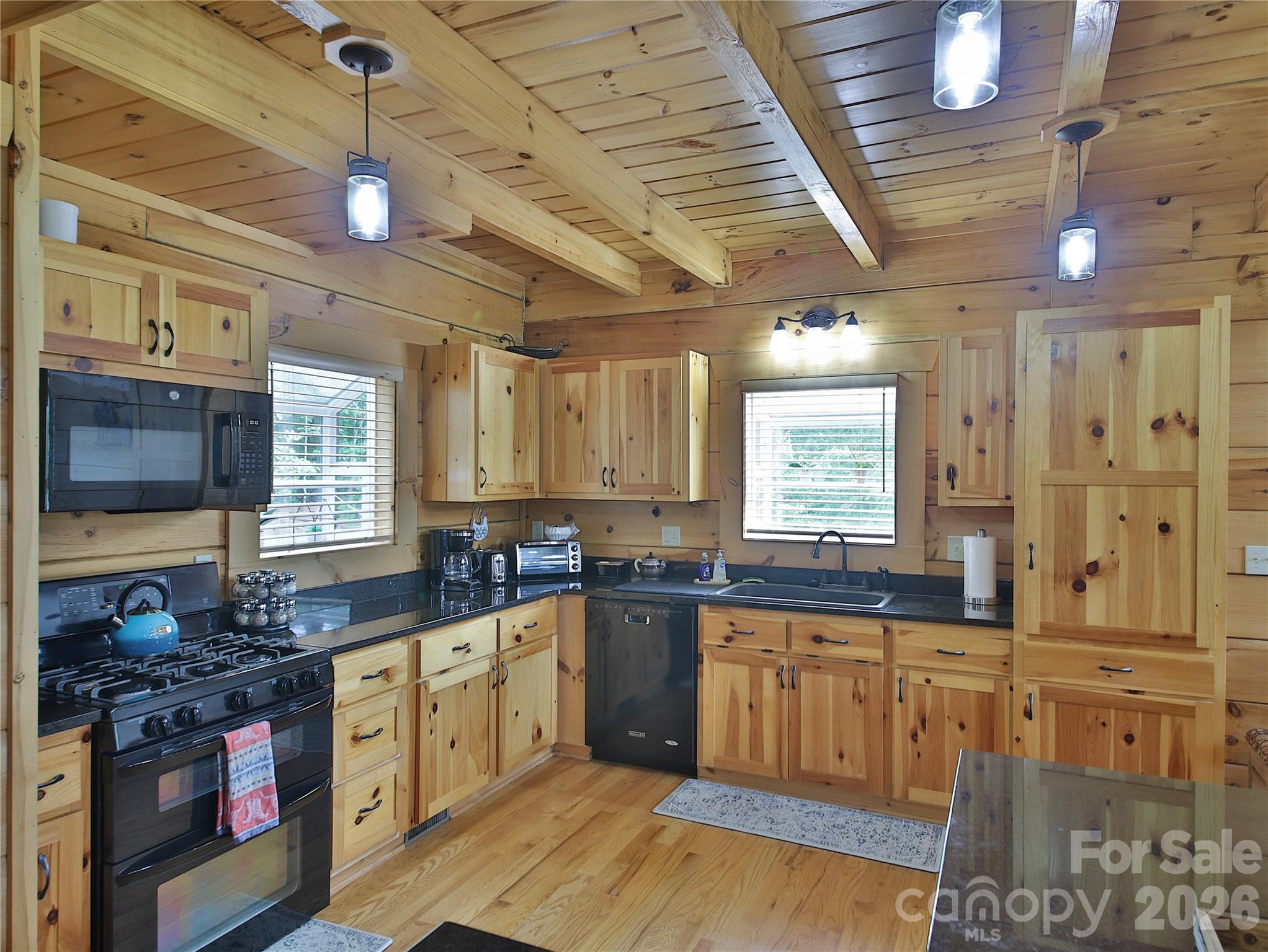 Grandview Peaks - Residential